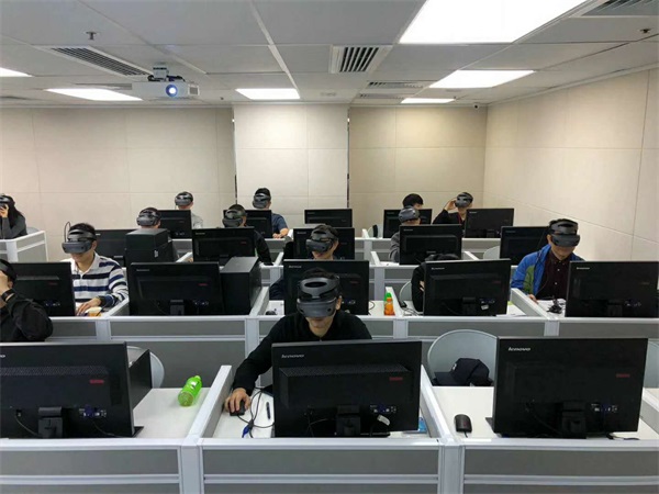 疫情來(lái)臨后，VR或許能更好地解決身邊這些小事