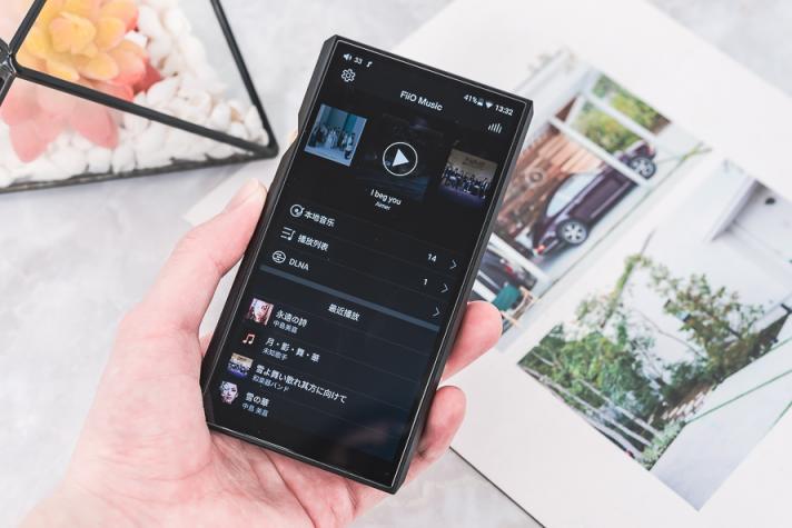 同為高解析音樂播放器，索尼NW-A105HN和飛傲M11的差別有多大？