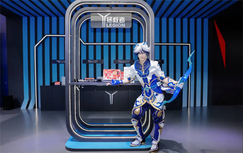 TCL華星攜手聯(lián)想2024 ChinaJoy刷屏全場(chǎng)，爆款新品再掀電競(jìng)狂潮