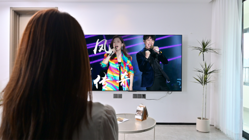 鳳凰傳奇要來(lái)西安開唱！先用東芝電視小芝士Z600NF PRO追一波！