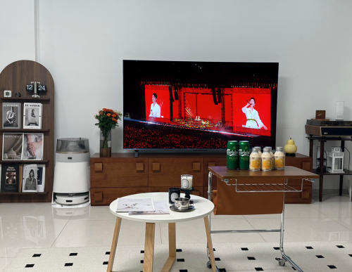 鳳凰傳奇要來(lái)西安開唱！先用東芝電視小芝士Z600NF PRO追一波！