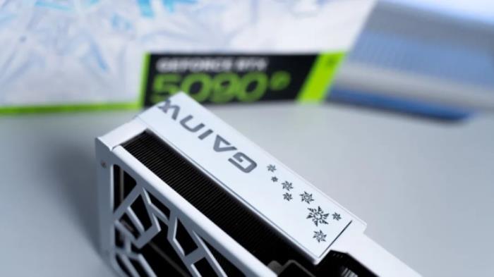 耕升 GeForce RTX 5090 D 解禁全新AI 兵器庫！DLSS 4開啟狂暴性能模式！
