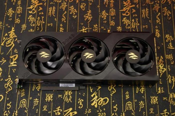 DLSS 4攜手影馳 GeForce RTX 5080 魔刃，解封性能超越上代卡皇！