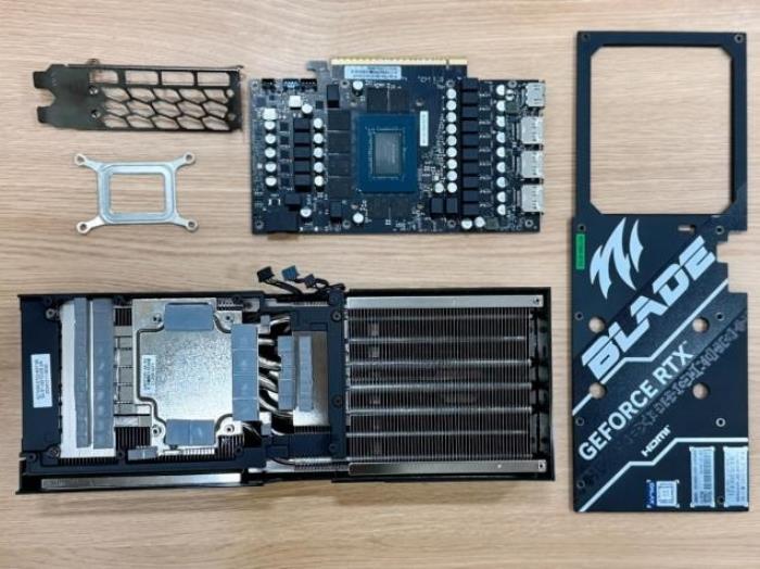 DLSS 4攜手影馳 GeForce RTX 5080 魔刃，解封性能超越上代卡皇！