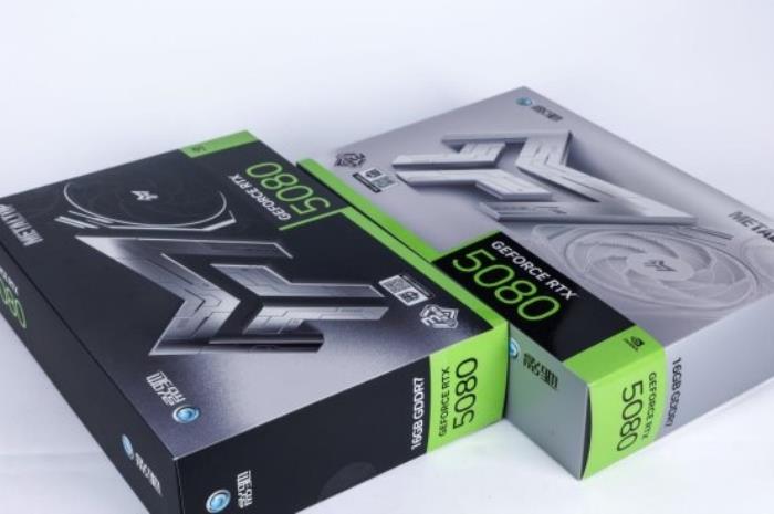 支持DLSS4，影馳 RTX 5080 金屬大師OC評測