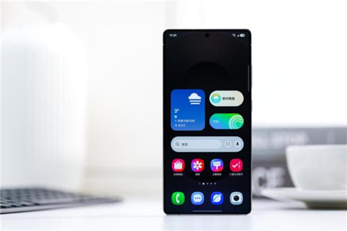 三星Galaxy S25 Ultra：配置全面升級，安卓機皇的新標桿