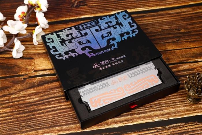 開箱評測丨雙平臺兼容，輕松超至8000MT/s，墨云藏境DDR5國風內存評測