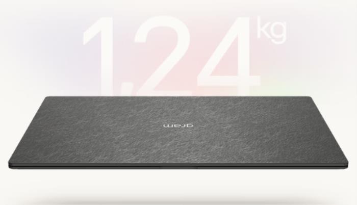 LG gram Pro高性能輕薄本2025“芯”升級(jí)，輕松駕馭職場(chǎng)挑戰(zhàn)