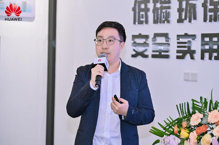 AI共話、智享同行，華為云走進(jìn)武漢濱江數(shù)創(chuàng)走廊-數(shù)創(chuàng)大廈AI專場(chǎng)思享會(huì)成功舉辦