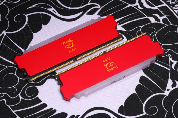 擁有一套國韻加持的內(nèi)存是什么體驗(yàn)，紫光國芯云彣「煌」系列內(nèi)存評測