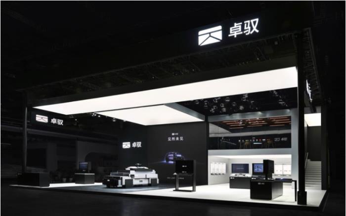 卓馭登陸2025上海車展，各項創(chuàng)新技術(shù)成果亮相，汽車自動化邁入新時代