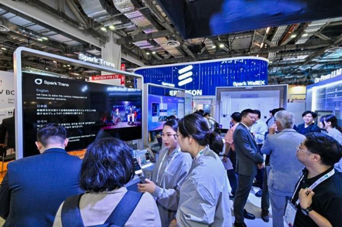 新加坡GITEX ASIA 2025見證訊飛同傳AI翻譯技術(shù)新高度