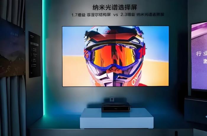 海信激光電視探索X1系列三大核心體驗(yàn)對(duì)標(biāo)IMAX電影院，520共同見(jiàn)證