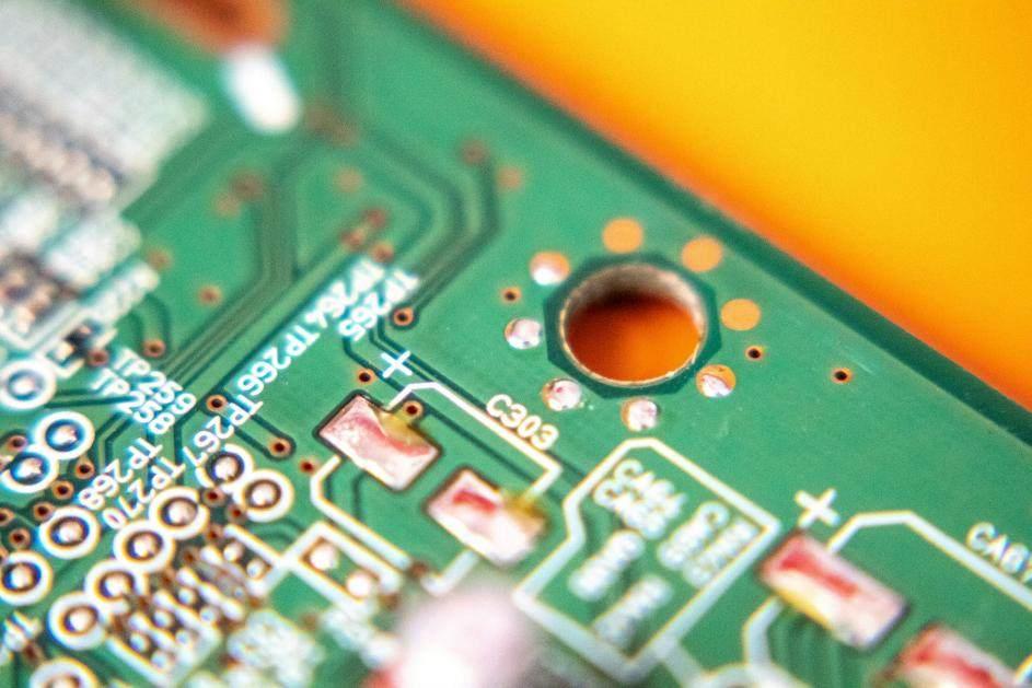 免費(fèi)PCB多層板打樣平臺(tái)有哪些