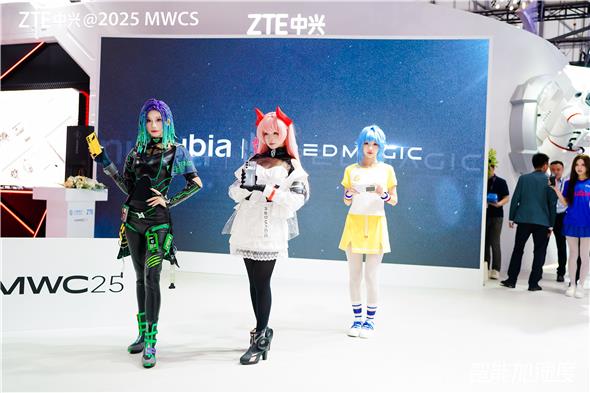 硬核科技與次元破壁融合，中興通訊AI終端亮相2025MWC上海